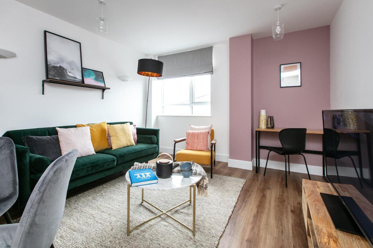 City Centre - Free Parking - Stylish 2 Bedroom Apartment Bristol Exterior foto