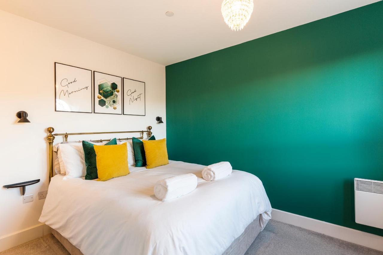 City Centre - Free Parking - Stylish 2 Bedroom Apartment Bristol Exterior foto